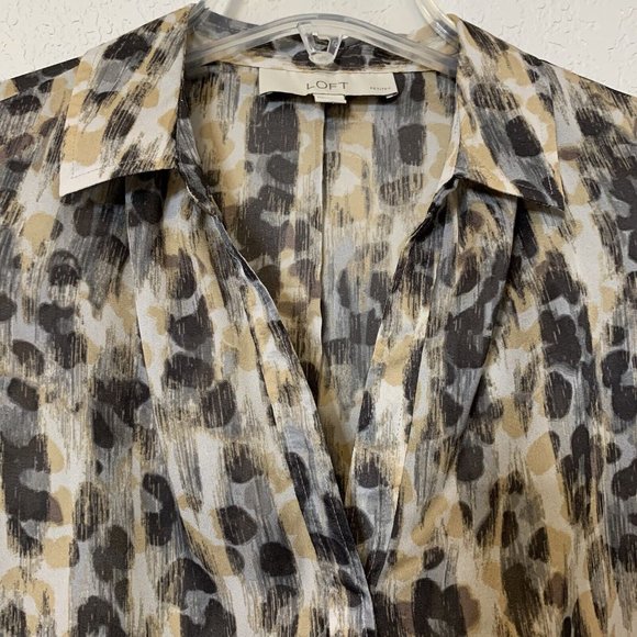 Ann Taylor Loft Med Petite Long Sleeve, Sheer Blouse - Picture 2 of 8